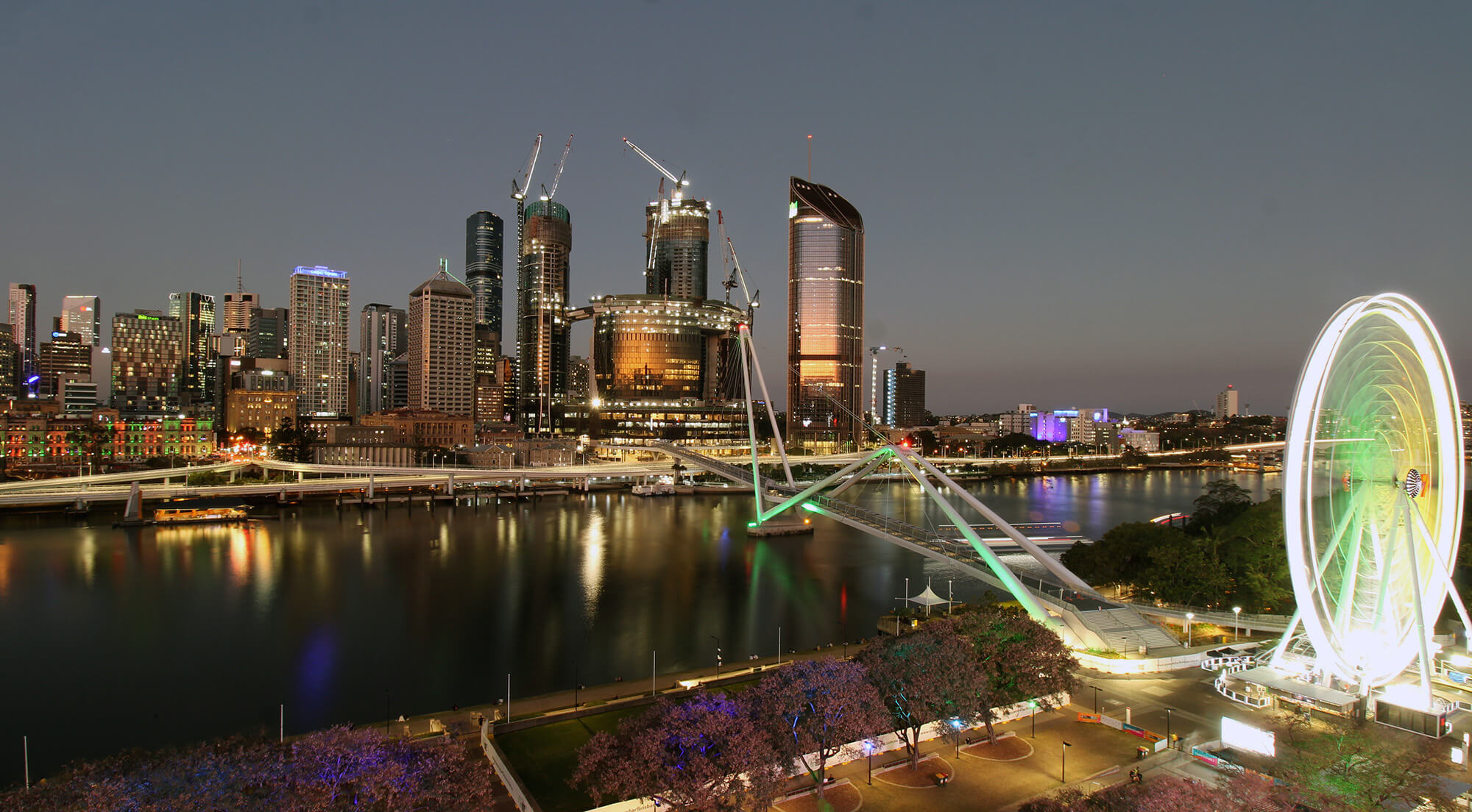 Neville Bonner Bridge in green and gold